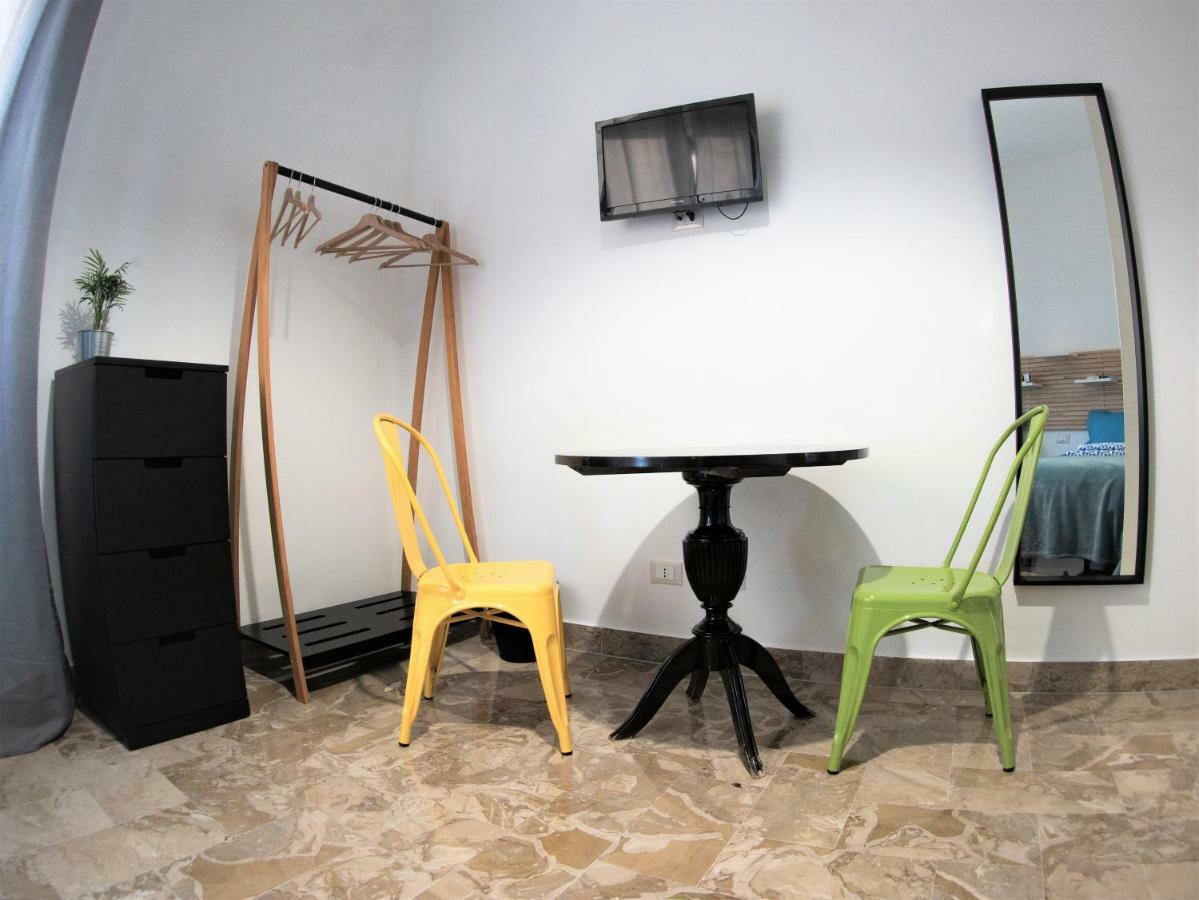 Be Central Rooms Palermo Luaran gambar