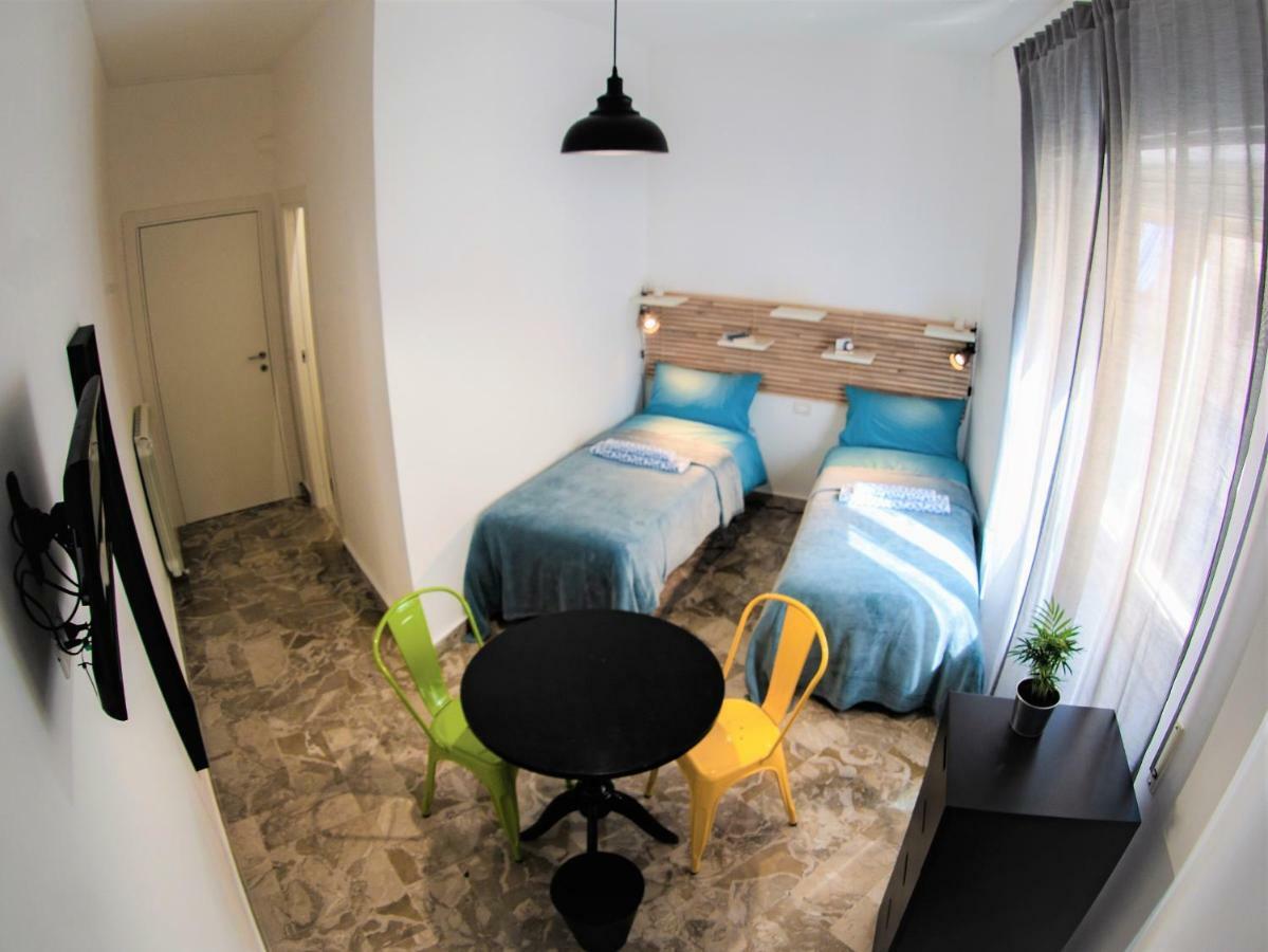 Be Central Rooms Palermo Luaran gambar